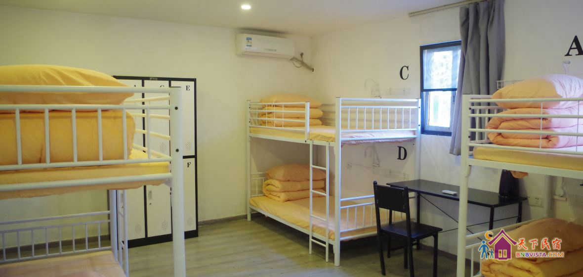 女生独卫六人间