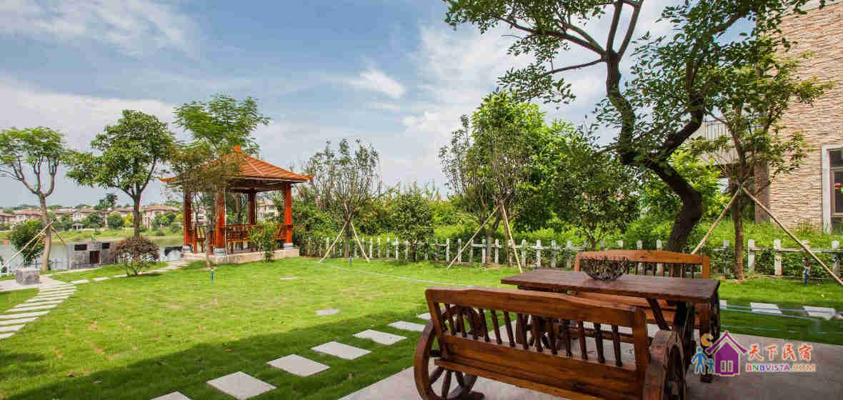 英伦4房7床湖景麻将烧烤别墅