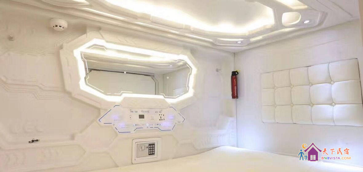 舒适太空舱双人舱闺蜜女生多人间