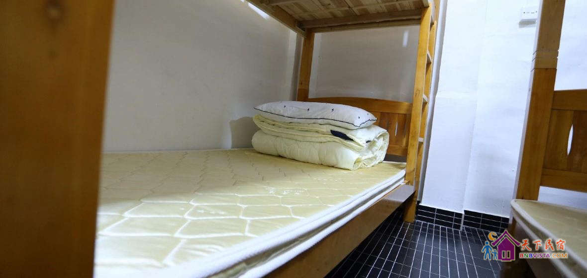 独立4人房(床位男女混住)