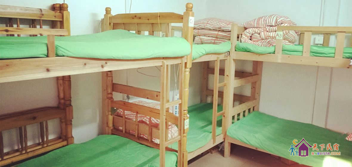 HE男生六人间(床位房)