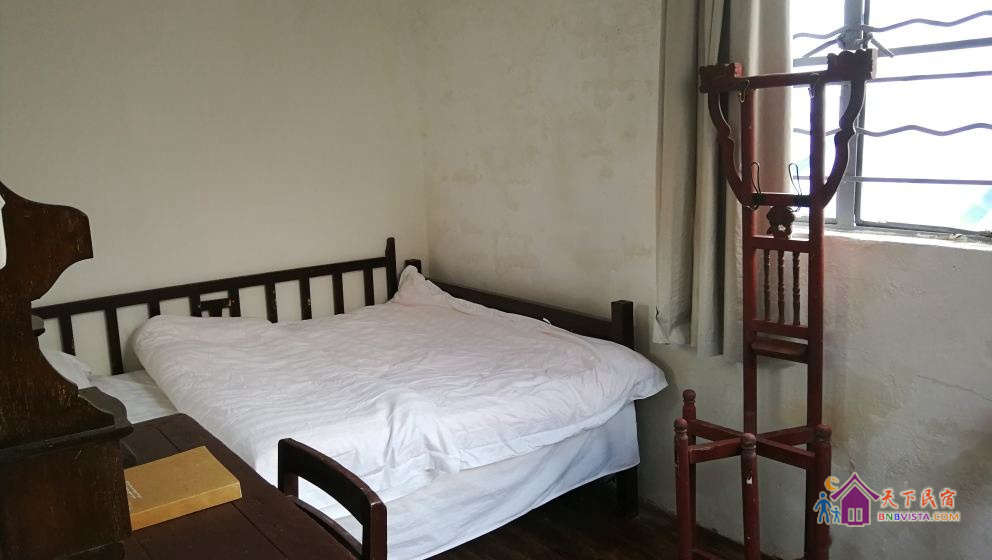 盛园一室一厅大床房