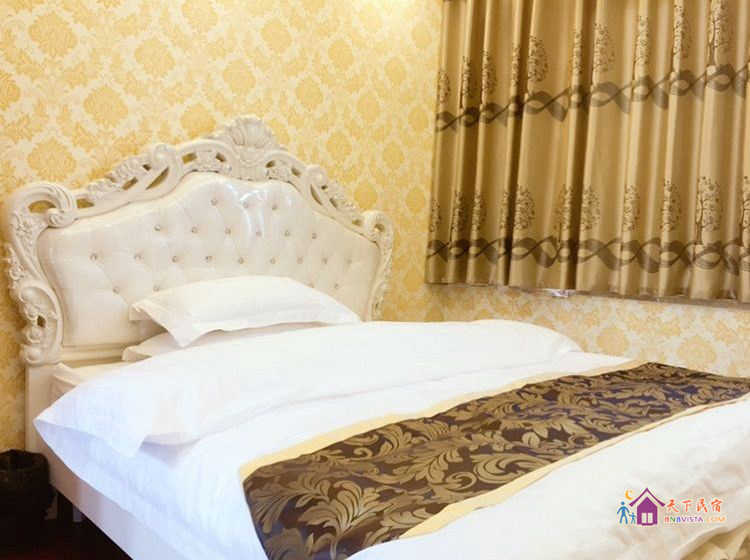 豪华8房14床别墅