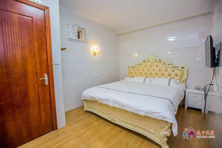 豪华9房16床别墅