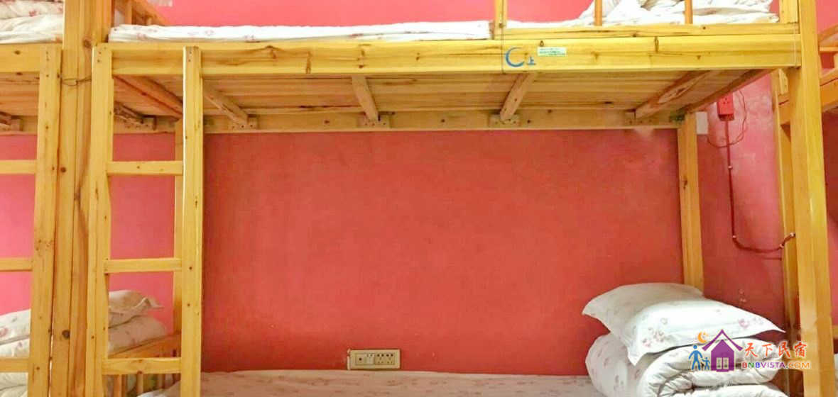 花房小屋女神八人间（床位）