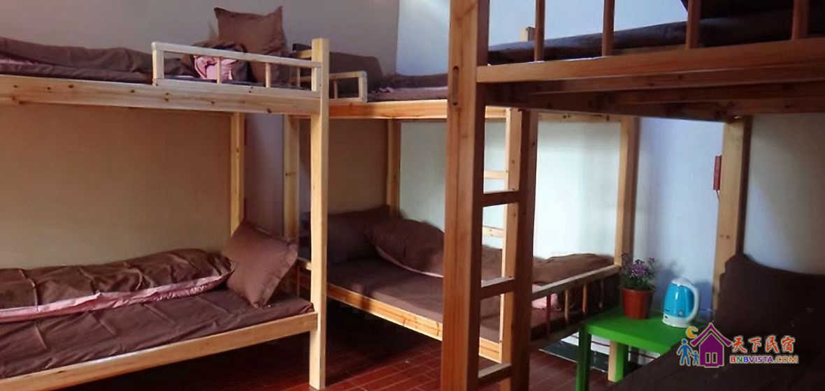 男神八人间(床位)