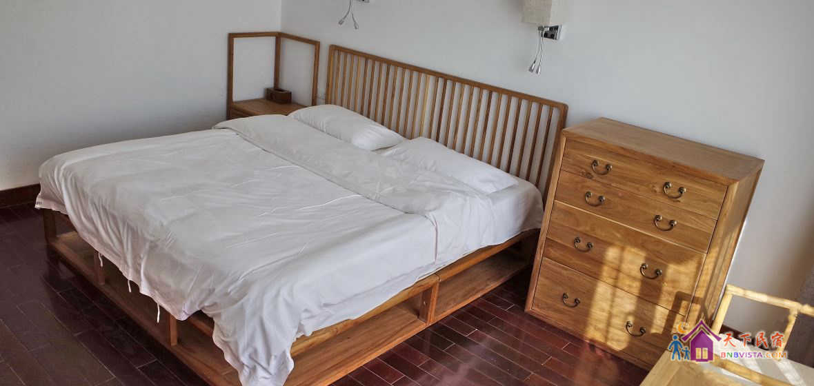 陶瓷主题山景大床房