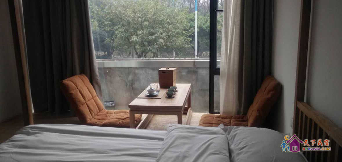 陶瓷主题亲子房