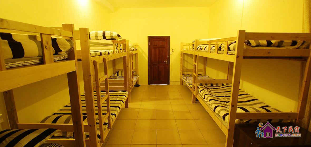 男女混合十人房(床位房)