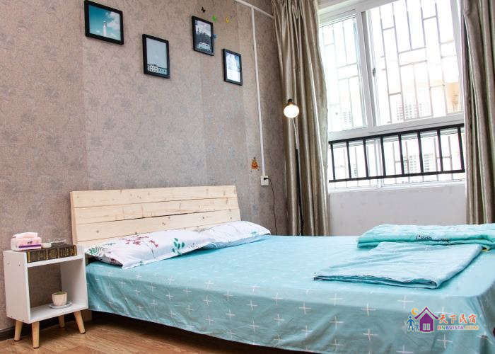 简约大床房(公共卫浴)