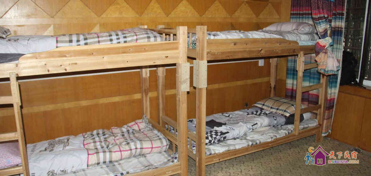 男生精致四人间