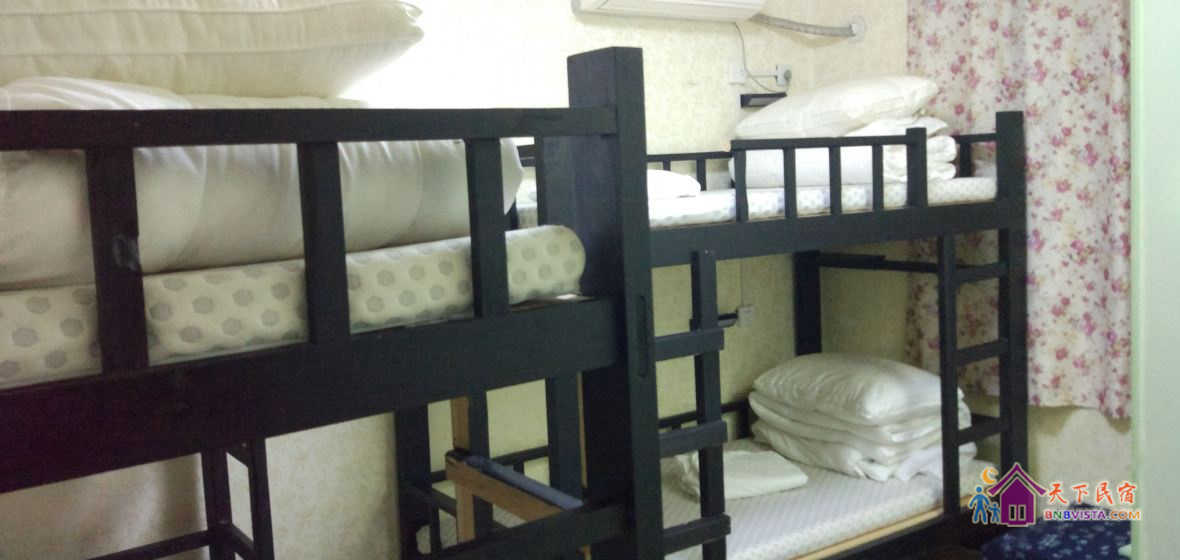 空调独卫男神四人间