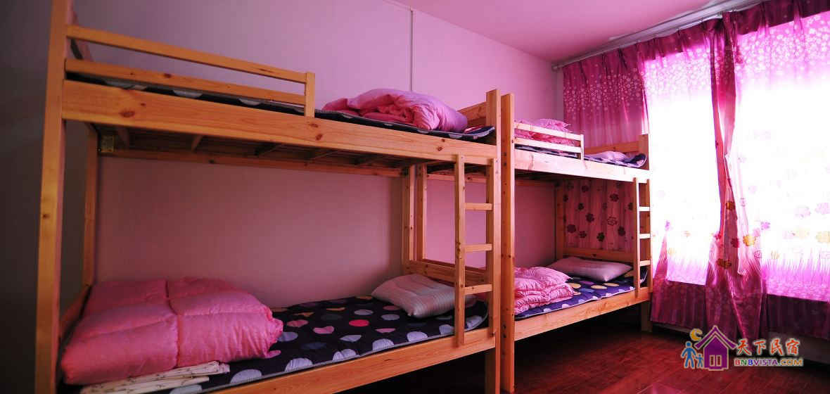 女生八人间(床位房)(公卫)