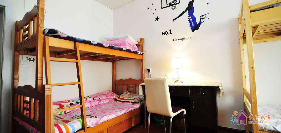 男生六人间(床位房)(公卫)