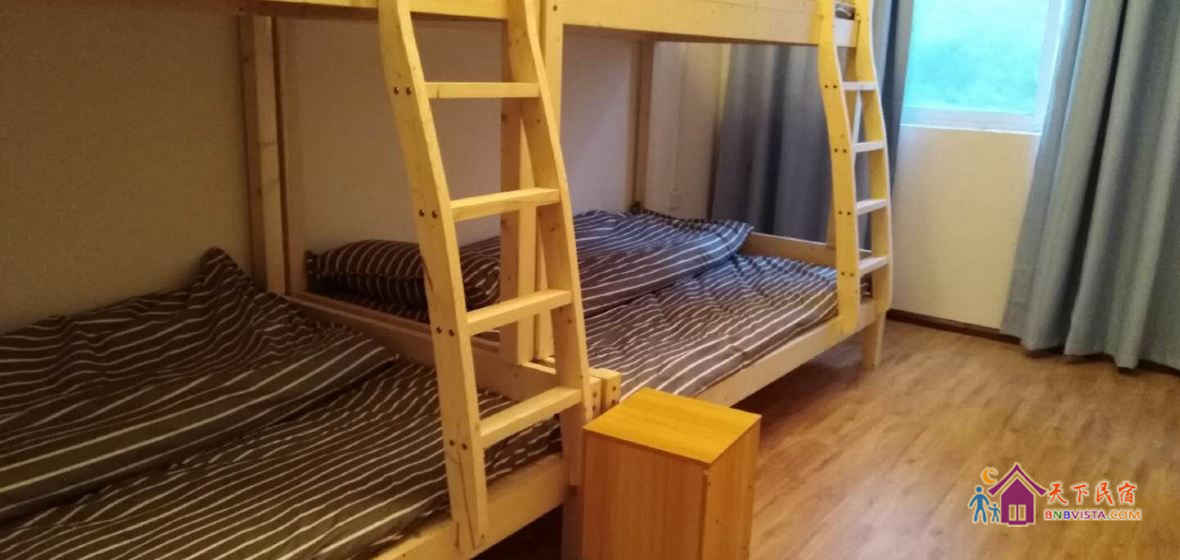 女神四人间(床位)