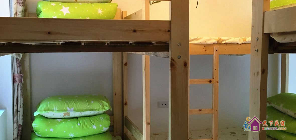 女生六人间(床位)