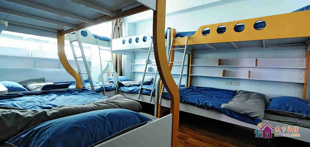 男生八人房(床位)
