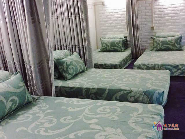 首晚二层阁楼混住房(公卫)