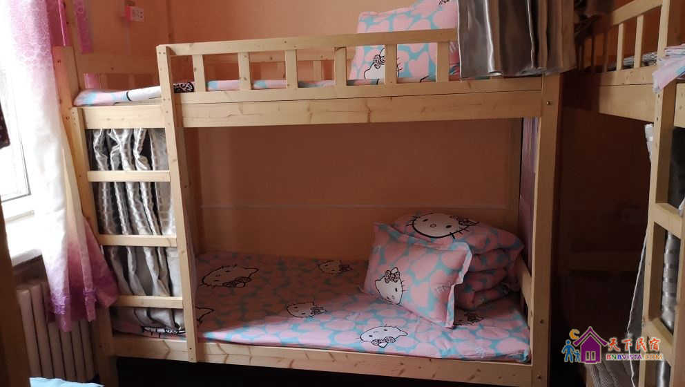 田园风特惠女生床位(公卫)