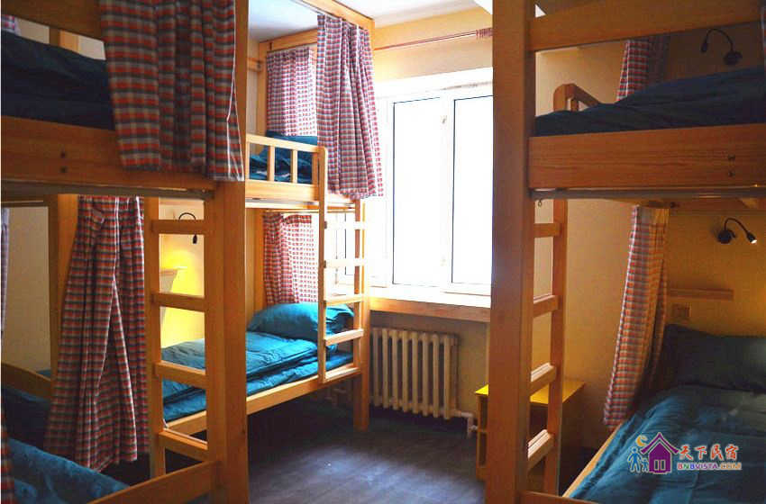 女生六人床位房