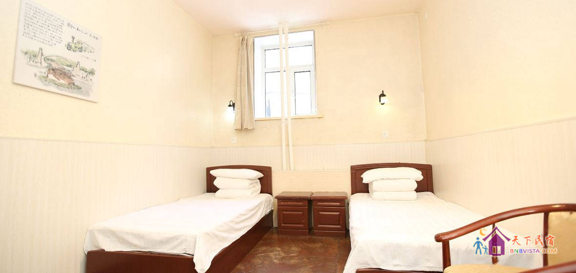 有窗标准双床房
