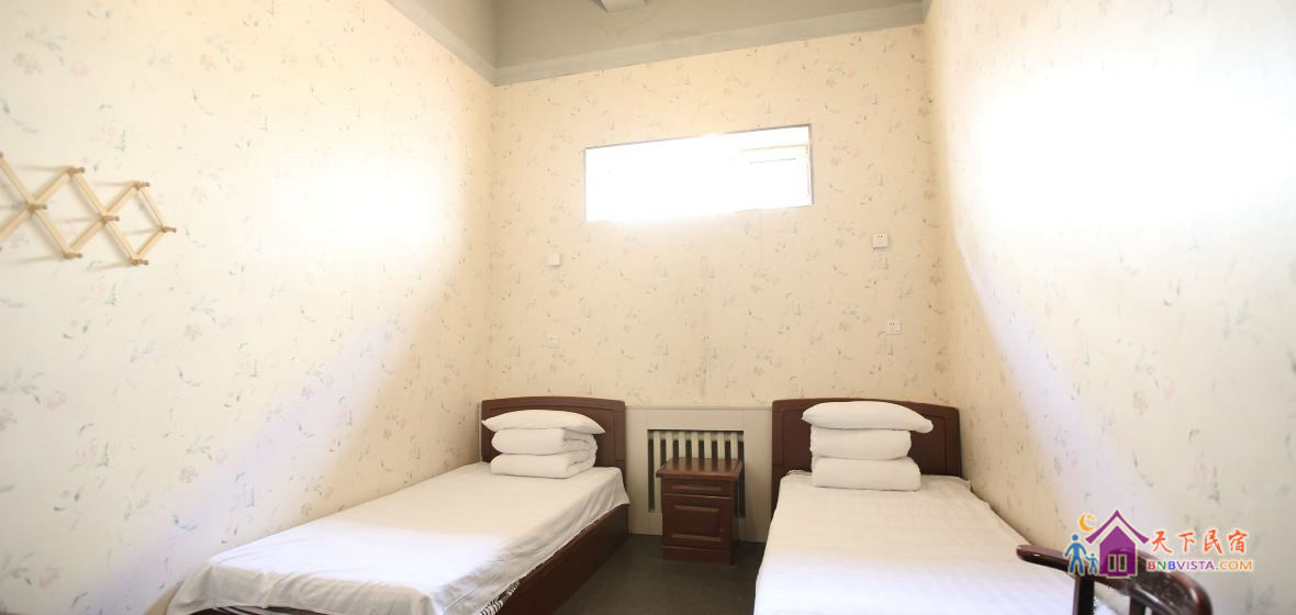 复式四人家庭房