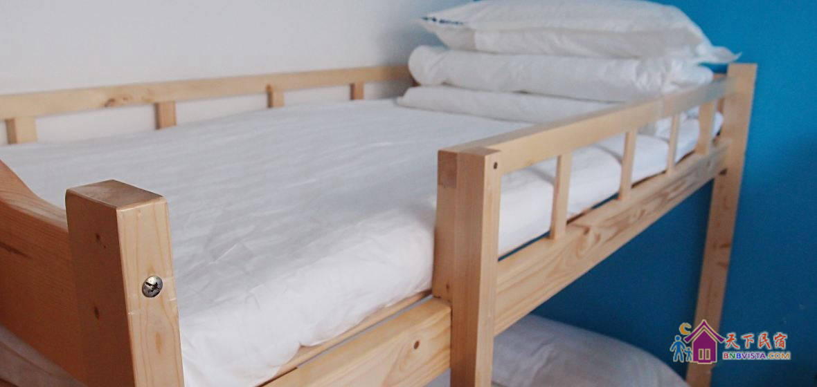 六人房(床位)(公共卫浴)