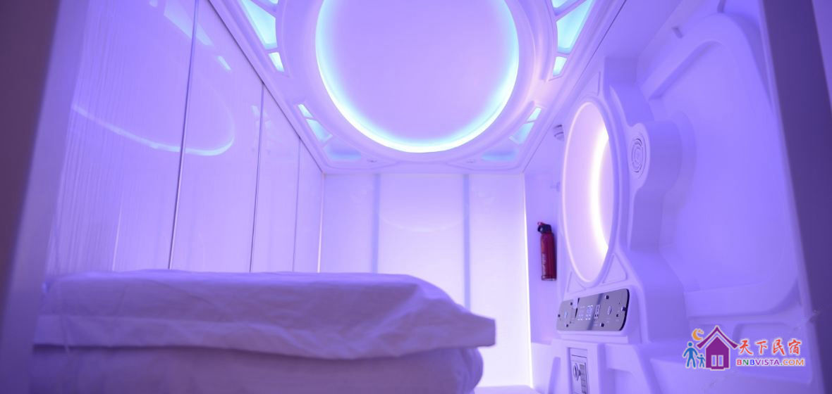 豪华竖舱房(无窗)