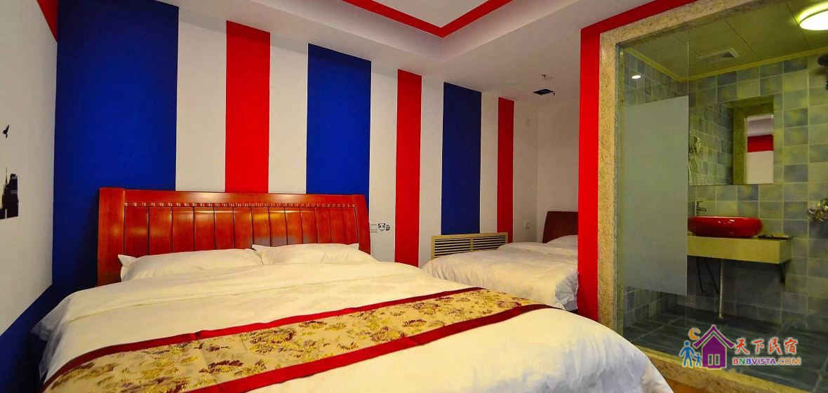 主题家庭房无窗