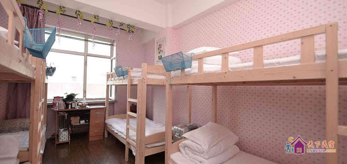 女生八人间(床位)