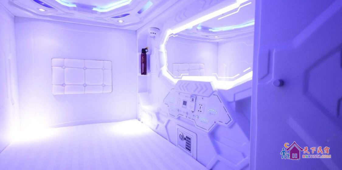 豪华女生舱位(床位)(公共卫浴)