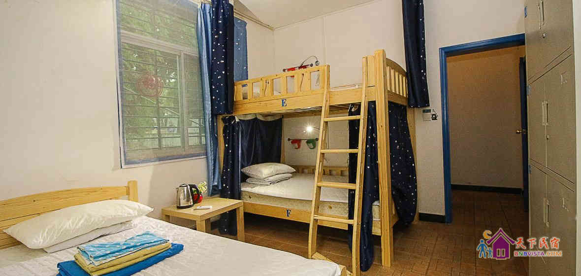 男生七人房(床位)