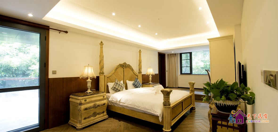 园林景观大床房