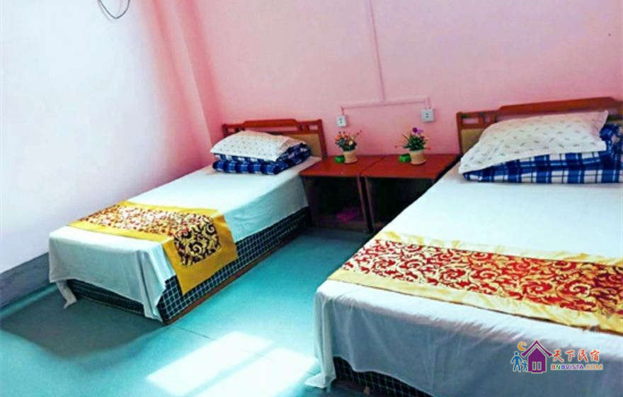 大床房(公共卫浴)