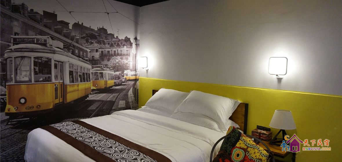 黄衫车手大床房