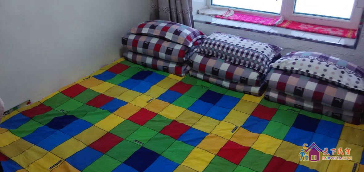 三人火炕普通间