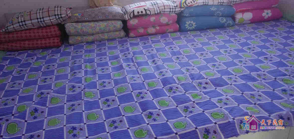 五人火炕普通间