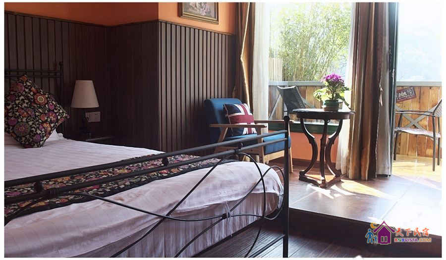 A101舒适山景大床房