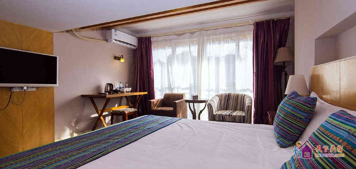 B304豪华山景大床房