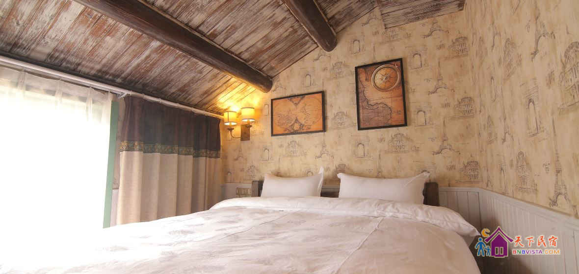 法式阳光大床房