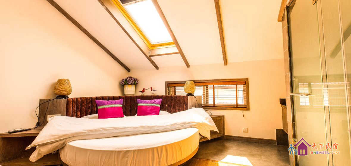 浪漫星空圆床房(306)