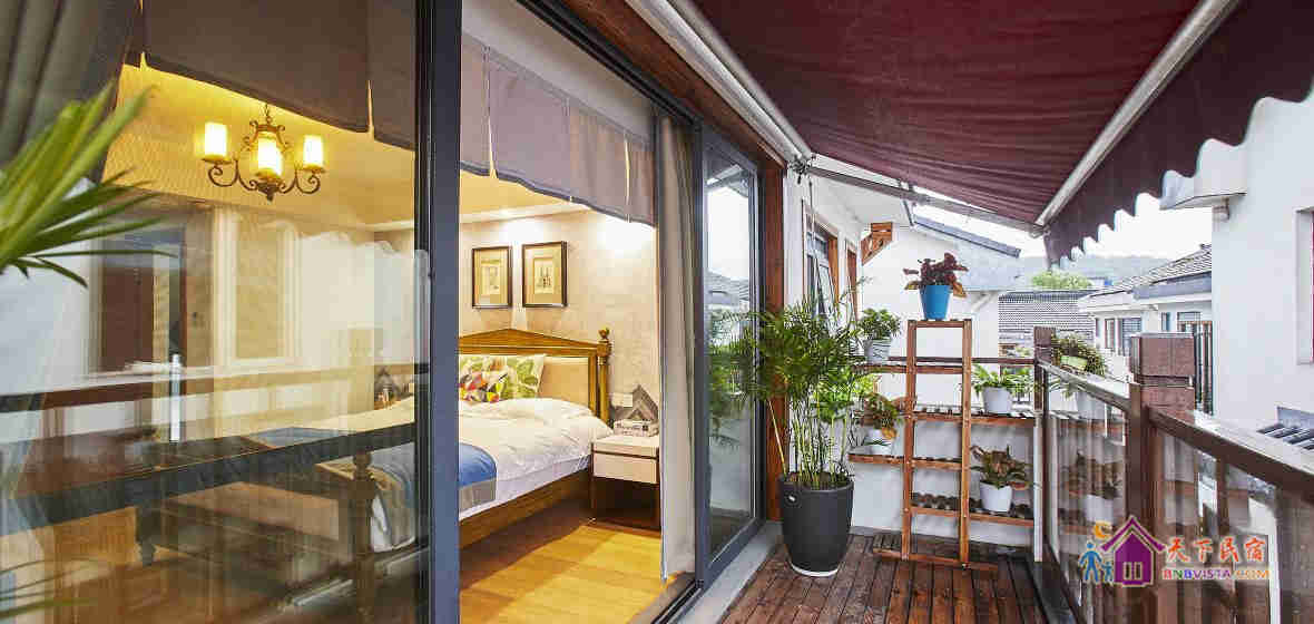 醉月豪华双阳台大床房