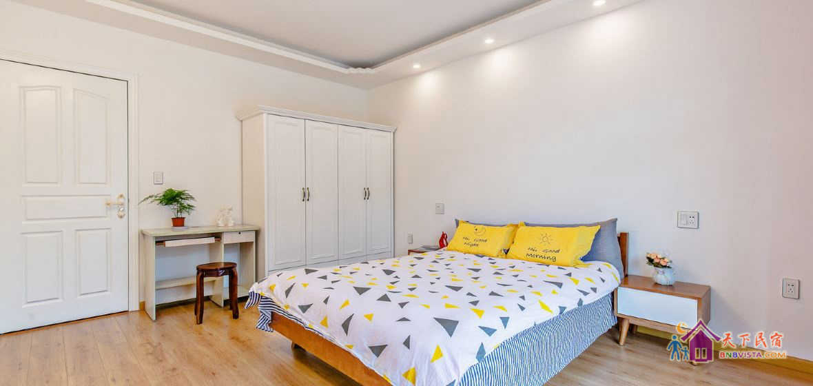 五室二厅套房(无窗)