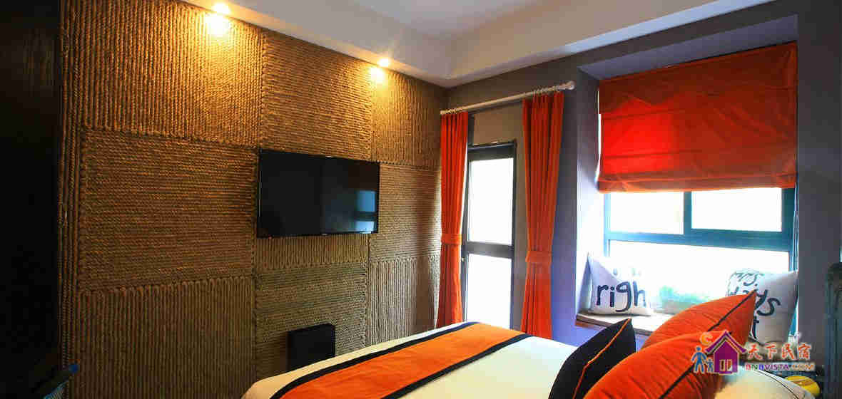 等云到大床独立露台房