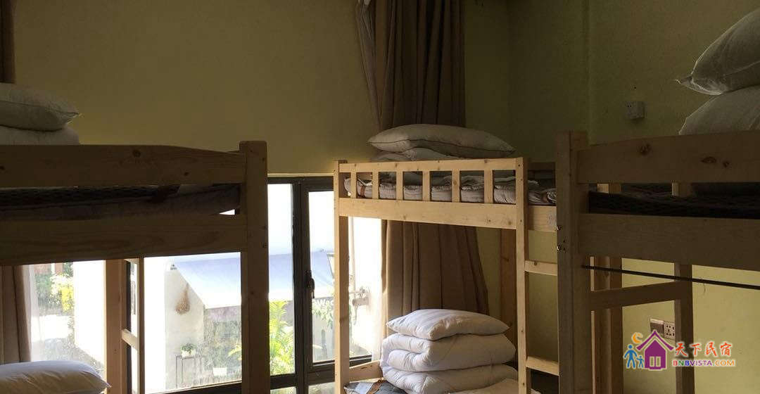 女生床位（6人间）