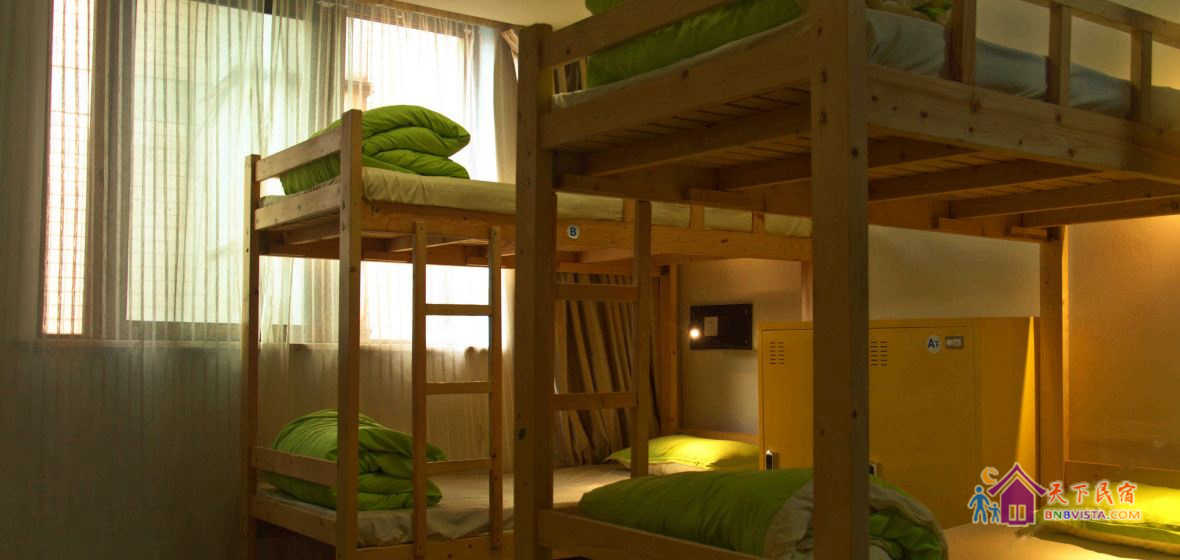 男神床位房（四人独卫）