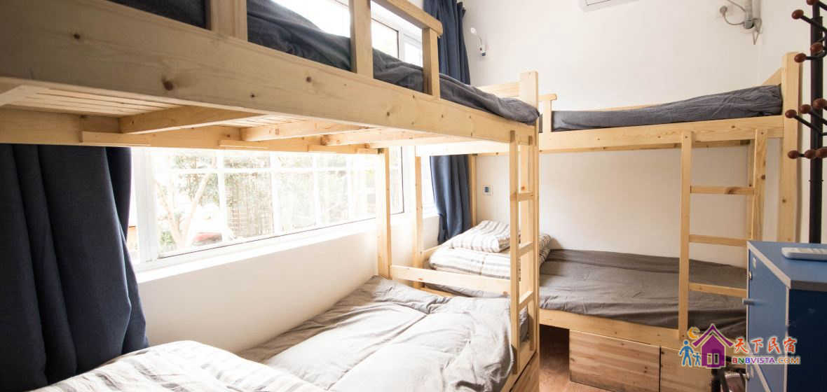 匆匆那年男生高低铺(床位)