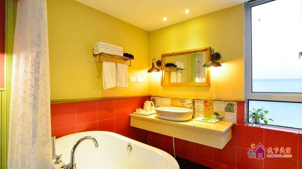 壹号楼阁楼亲子豪华房