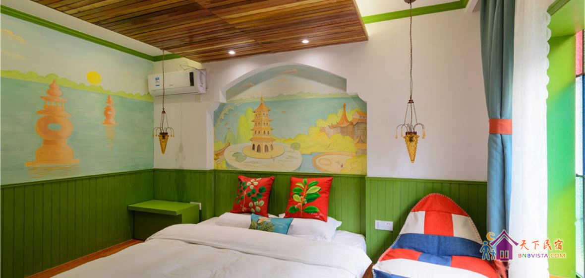 壹号楼风情榻榻米豪华大床房