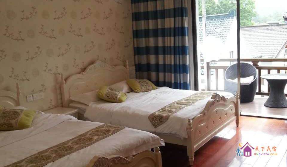 景观阳台双床房